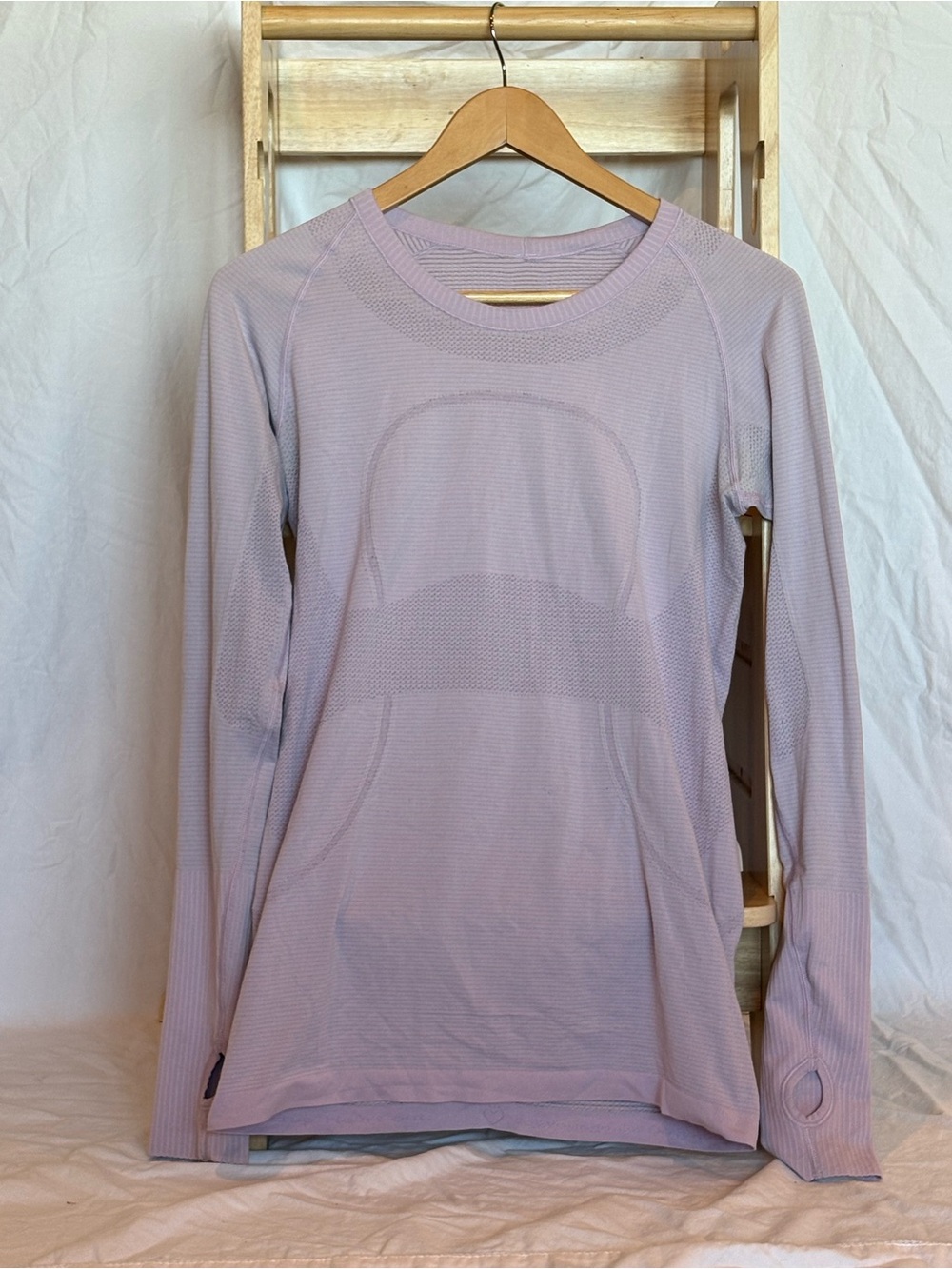 Lululemon Swiftly Tech Long Sleeve - estimated size 6/8
